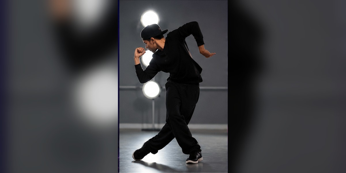 Dance studio performers